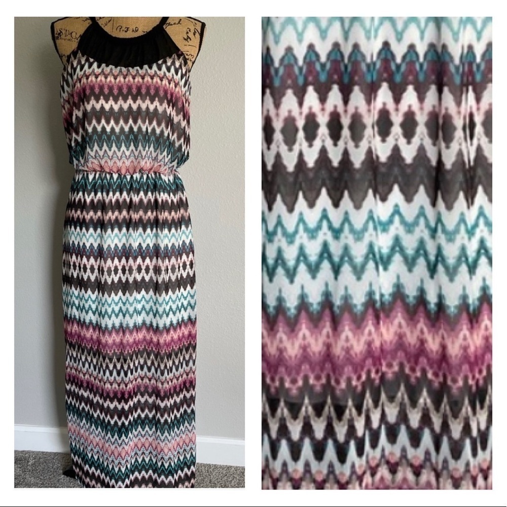 Multi-Colored Sleeveless Maxi Dress with Zigzag Pattern Size 6 Spring Summer